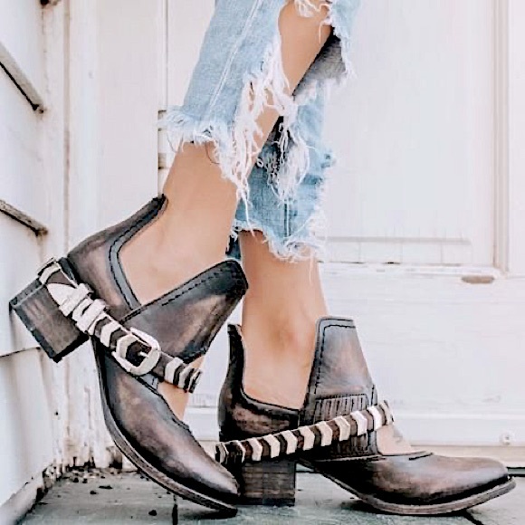 Freebird By Steven Blade Brown Leather Distressed Booties